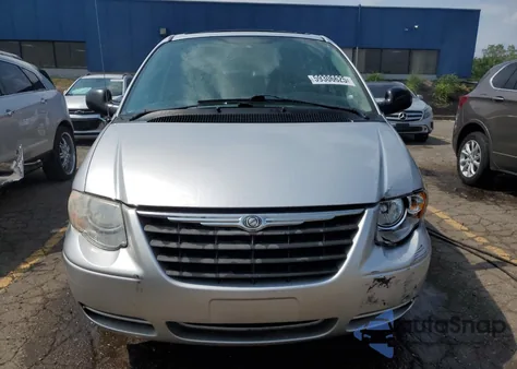 2007 Chrysler Town & Country Touring z USA, uszkodzony, nr VIN 2A4GP54L97R298537